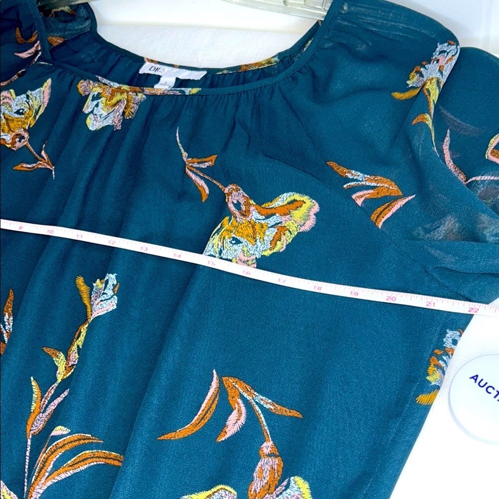 DR2 Dark Teal Blue Puff Sleeve Peplum Floral Blouse size Large - Picture 8 of 10